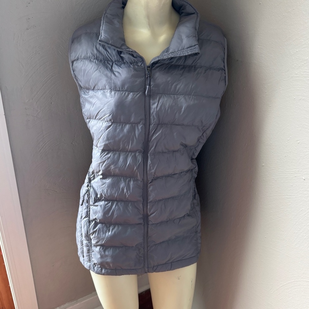 32degrees silver puffer vest size xl